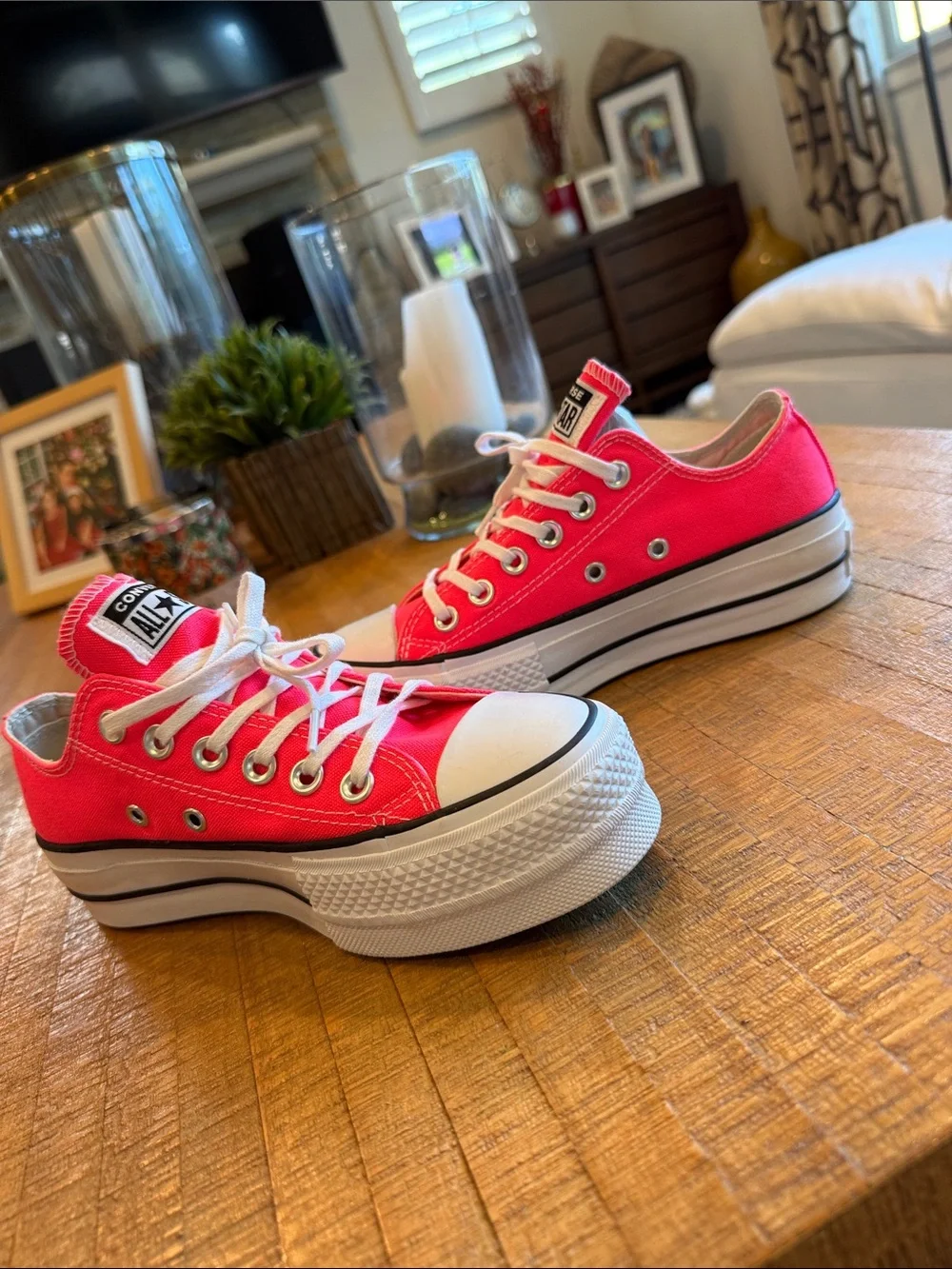 Converse low top